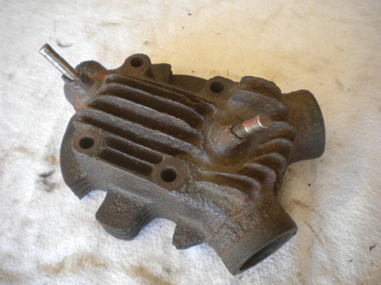 Pièces UNE CULASSE JAP 350 CULBUTE LesAnciennes.com