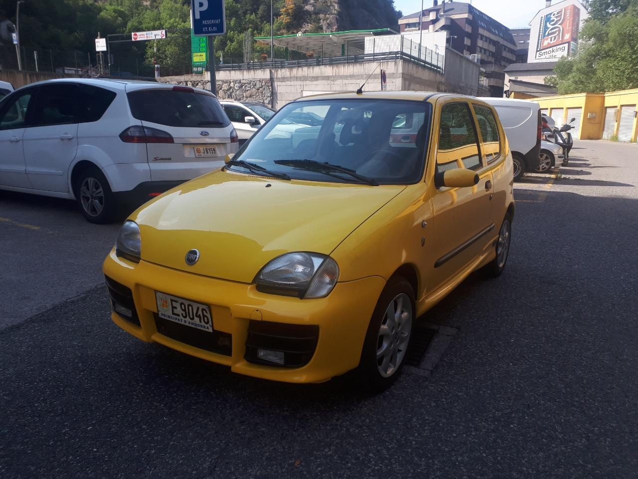FIAT Seicento Sporting Michael Schumacher - 2001 LesAnciennes.com