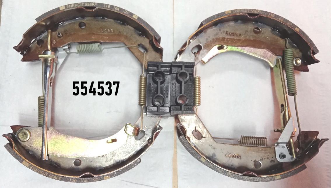 Kit freins AR RENAULT R9, R11 LesAnciennes.com