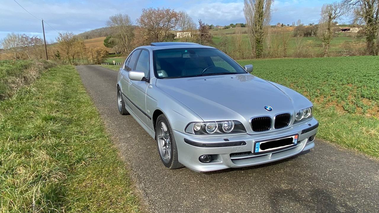 BMW 530i Pack M - 2002 LesAnciennes.com