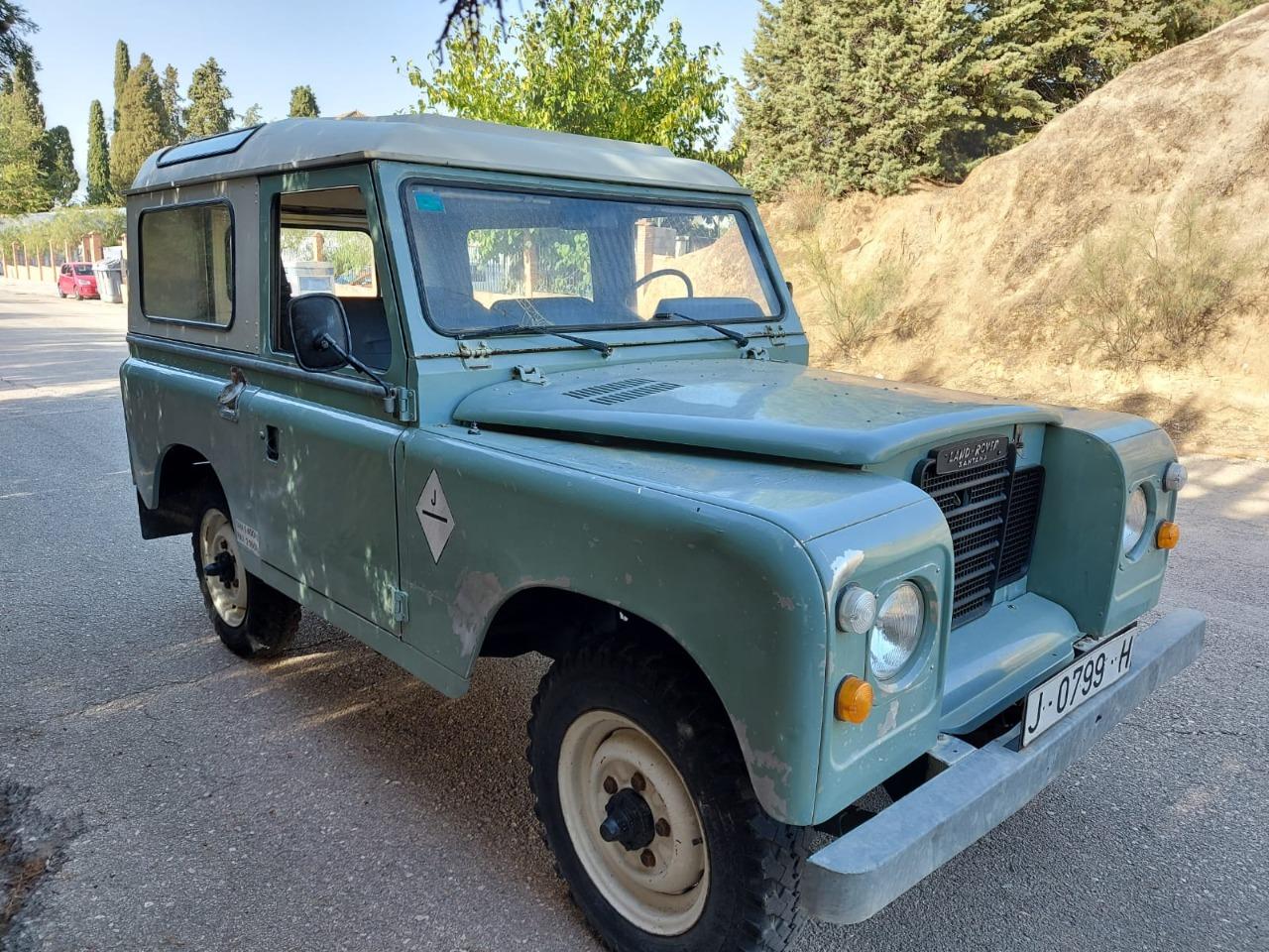 SANTANA Land Rover III 88 - 1976 LesAnciennes.com