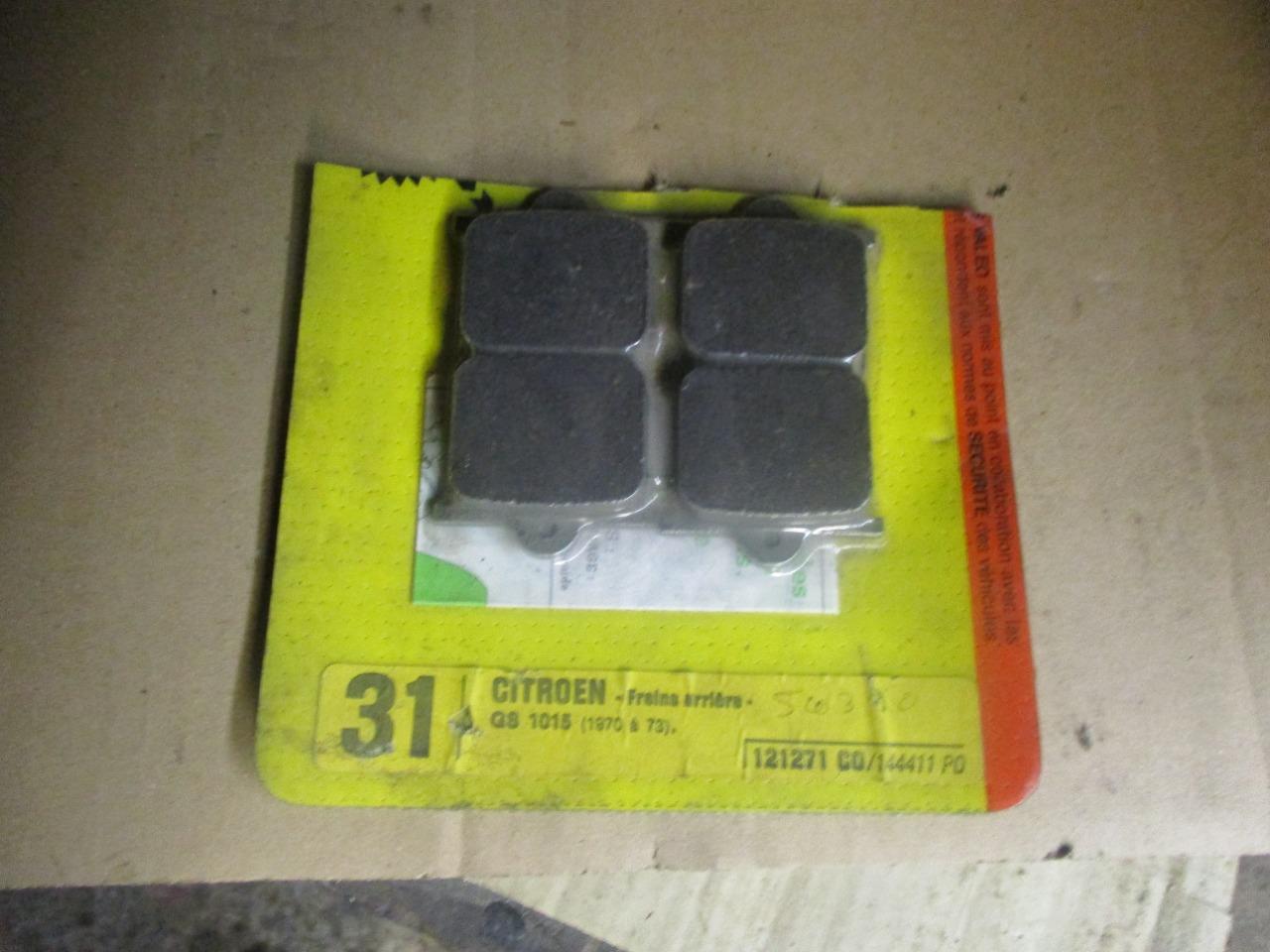 Plaquettes CITROEN GS 1015 LesAnciennes.com
