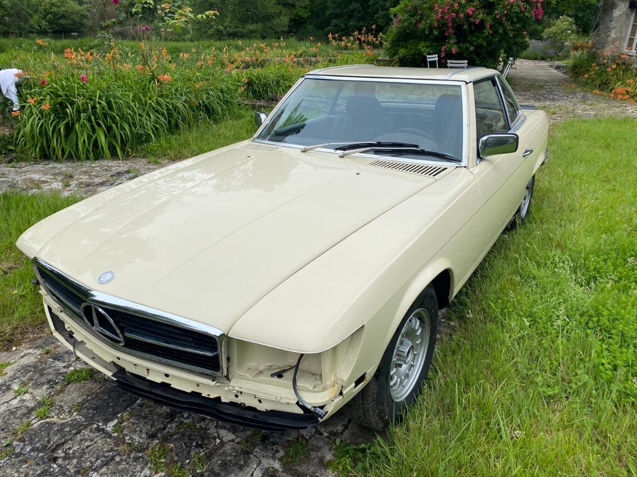 MERCEDES 500 SL W 107 - 1982 LesAnciennes.com