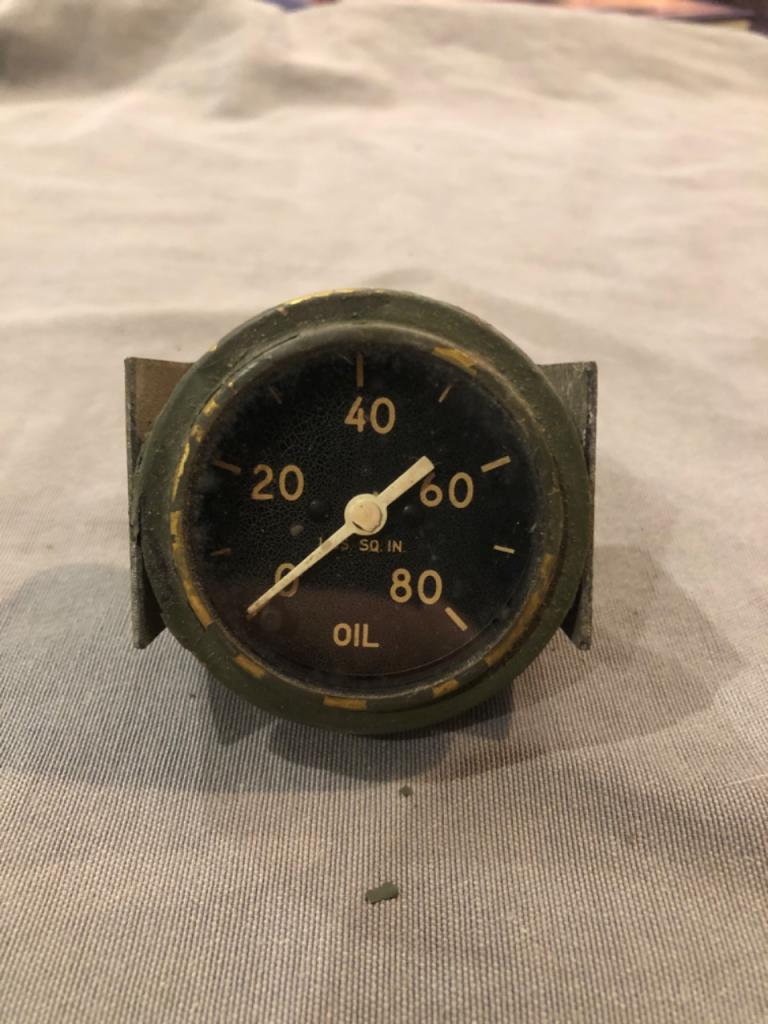 Manomètre huile JEEP Willys dodge gmc LesAnciennes.com