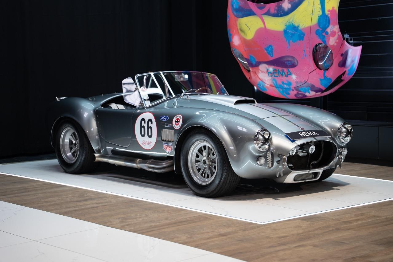 AC Cobra 427 Superformance - 1968 LesAnciennes.com