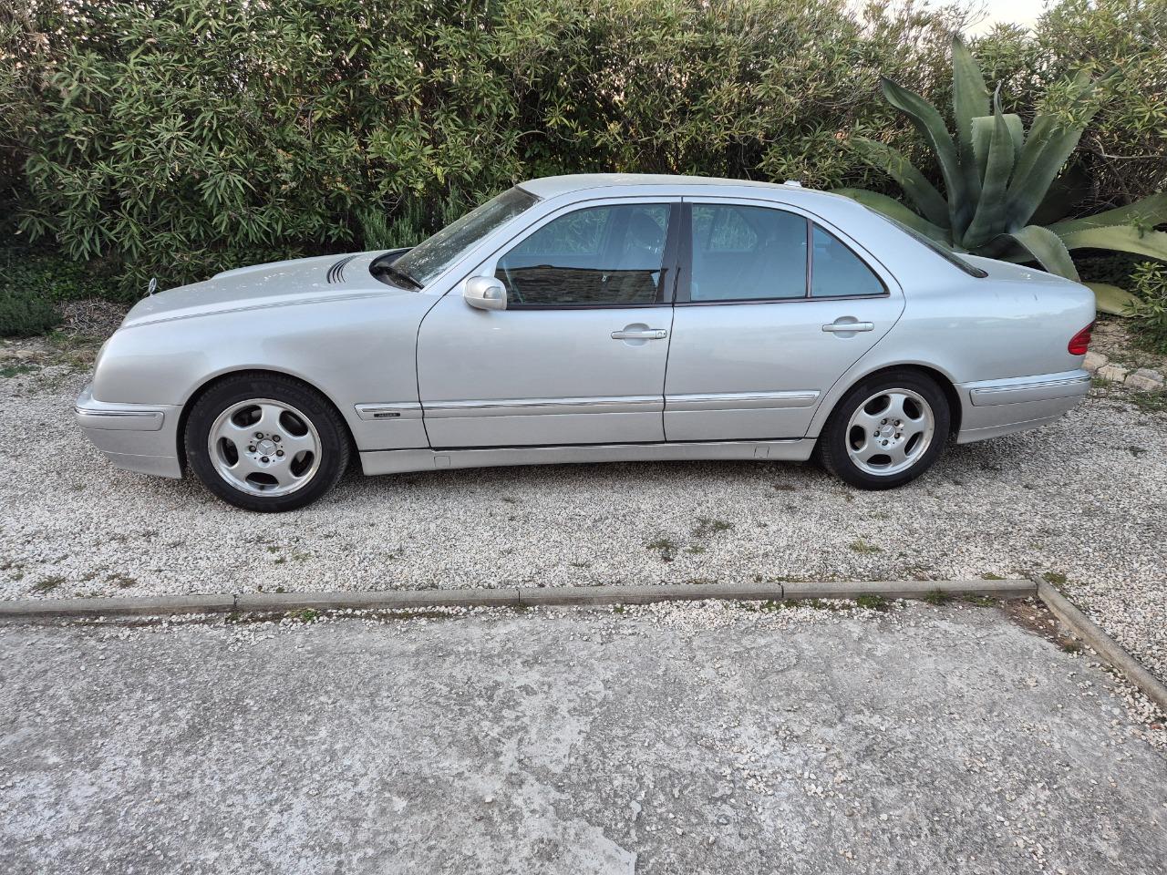 MERCEDES E 320CDI AVANGARDE - 2000 LesAnciennes.com