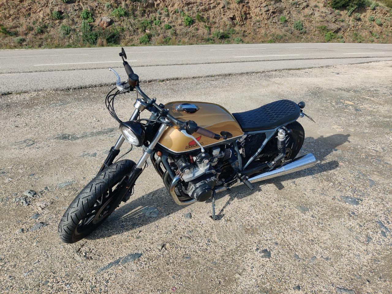 HONDA CB 750 F - 1982 LesAnciennes.com