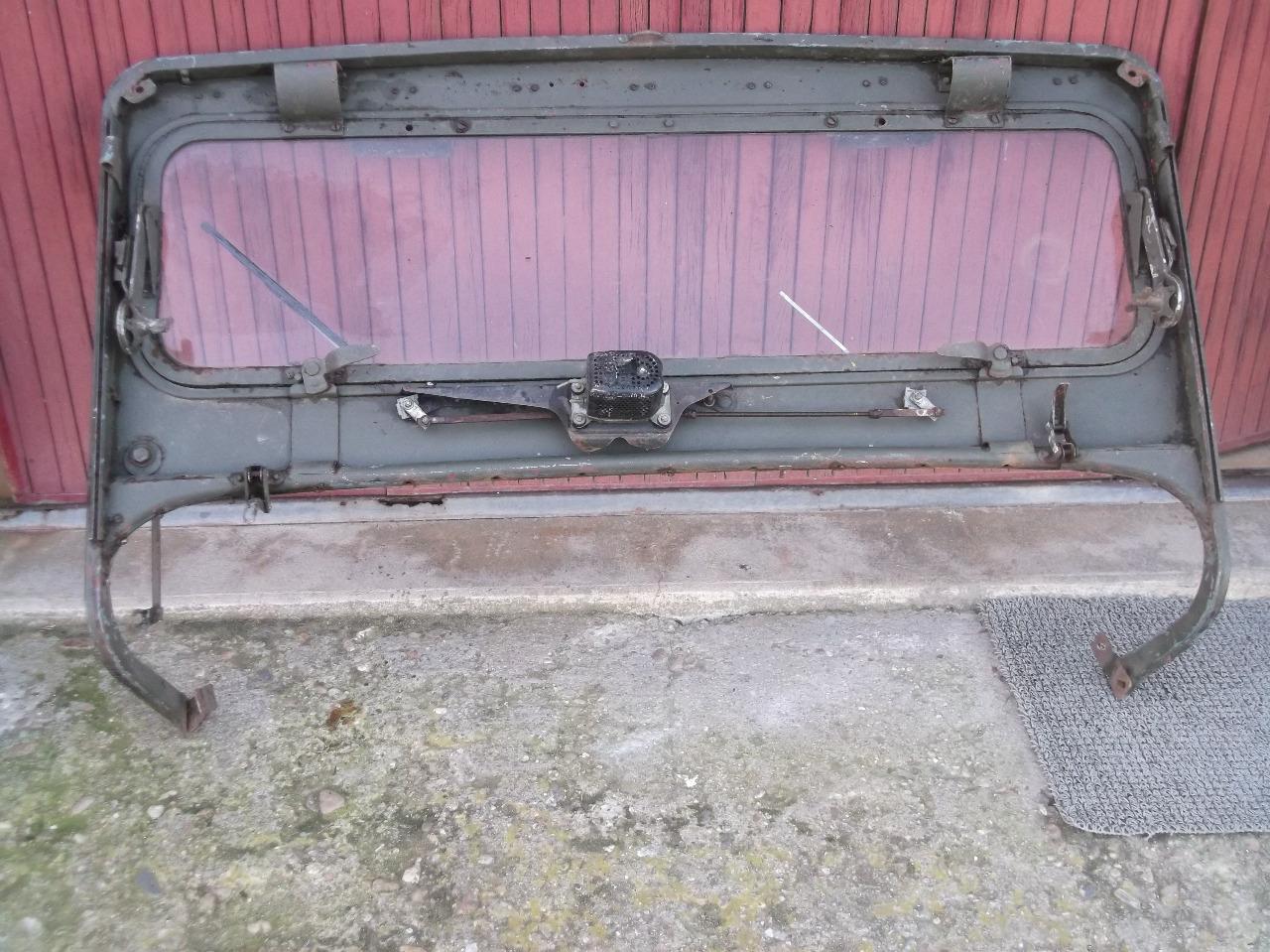 Pare brise d' HOTCHKISS JH 102 ou 102 LesAnciennes.com