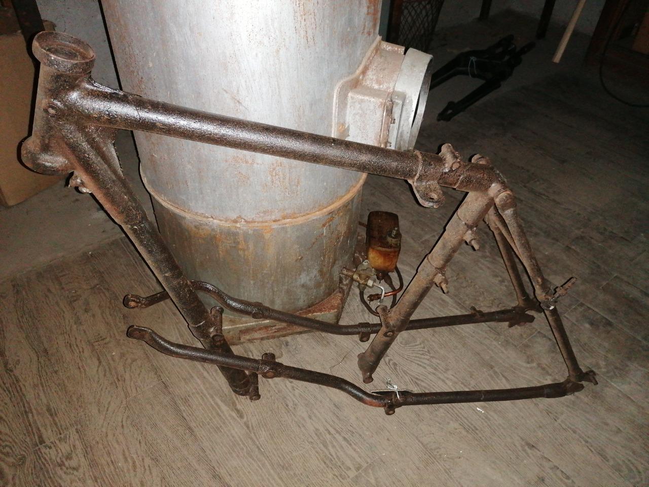 Cadre BSA Bsa m20 LesAnciennes.com
