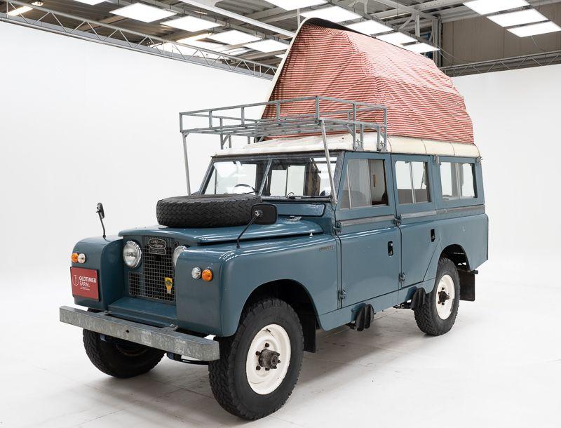 LAND ROVER Series II 109 Dormobile - 1962 LesAnciennes.com