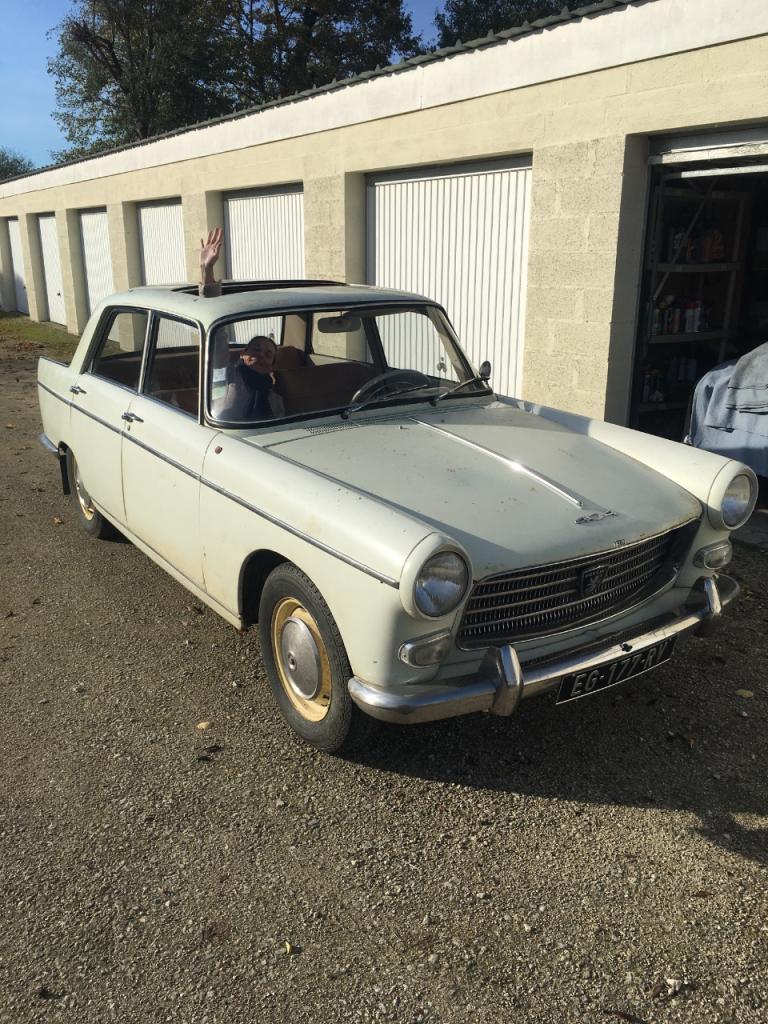 PEUGEOT 404 - 1960 LesAnciennes.com