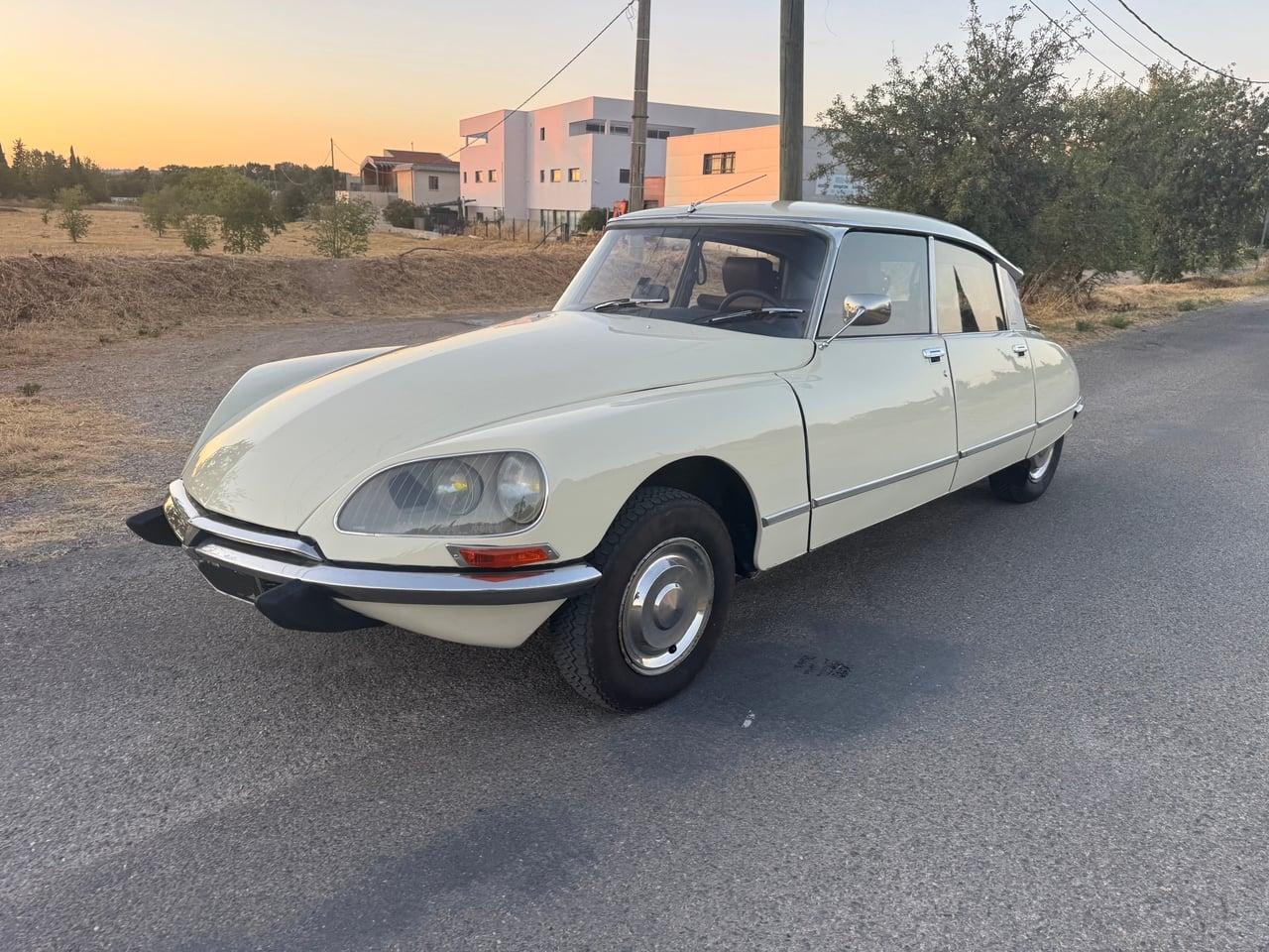 1972 Citroën DS23 Pallas IE LesAnciennes.com