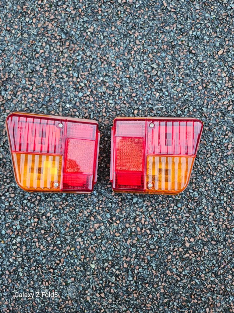 Feu gauche et droit CITROEN 2CV LesAnciennes.com