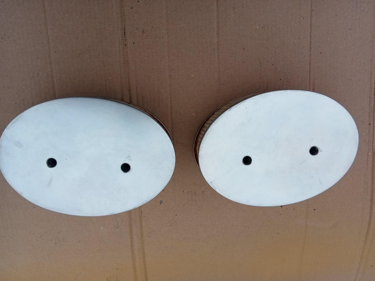 Filtre à air TRIUMPH TR4A LesAnciennes.com