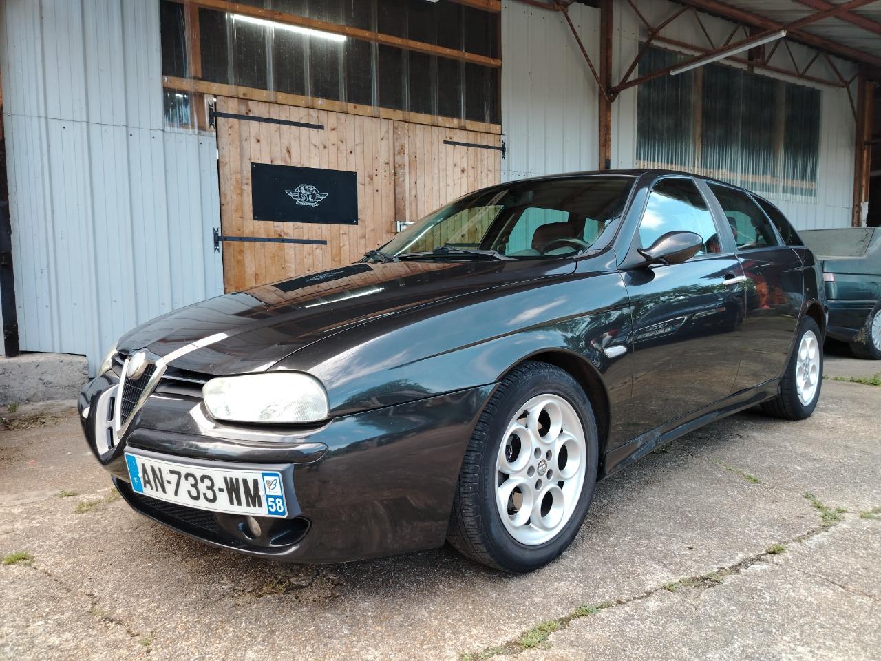 ALFA ROMEO 156 Sportwagon - 2002 LesAnciennes.com