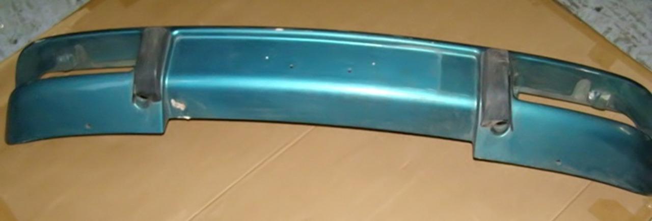 Pare choc PORSCHE 924 LesAnciennes.com