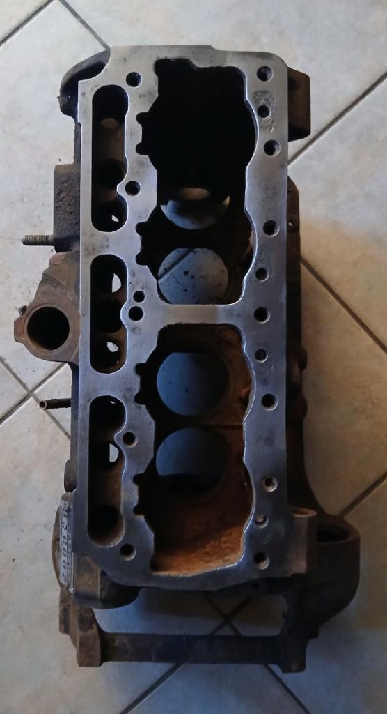 Groupe moteur RENAULT 4CV LesAnciennes.com