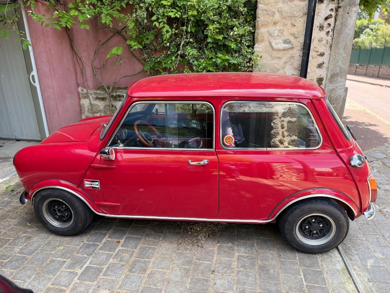 MORRIS Mini MK2 - 1970 LesAnciennes.com