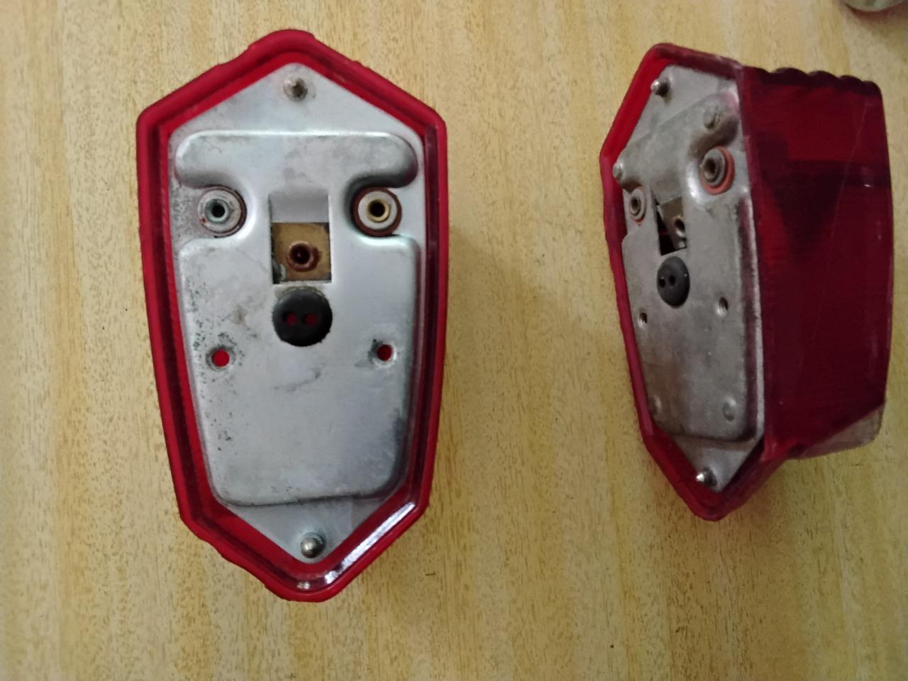 Cabochons CITROEN 2CV AZAM LesAnciennes.com