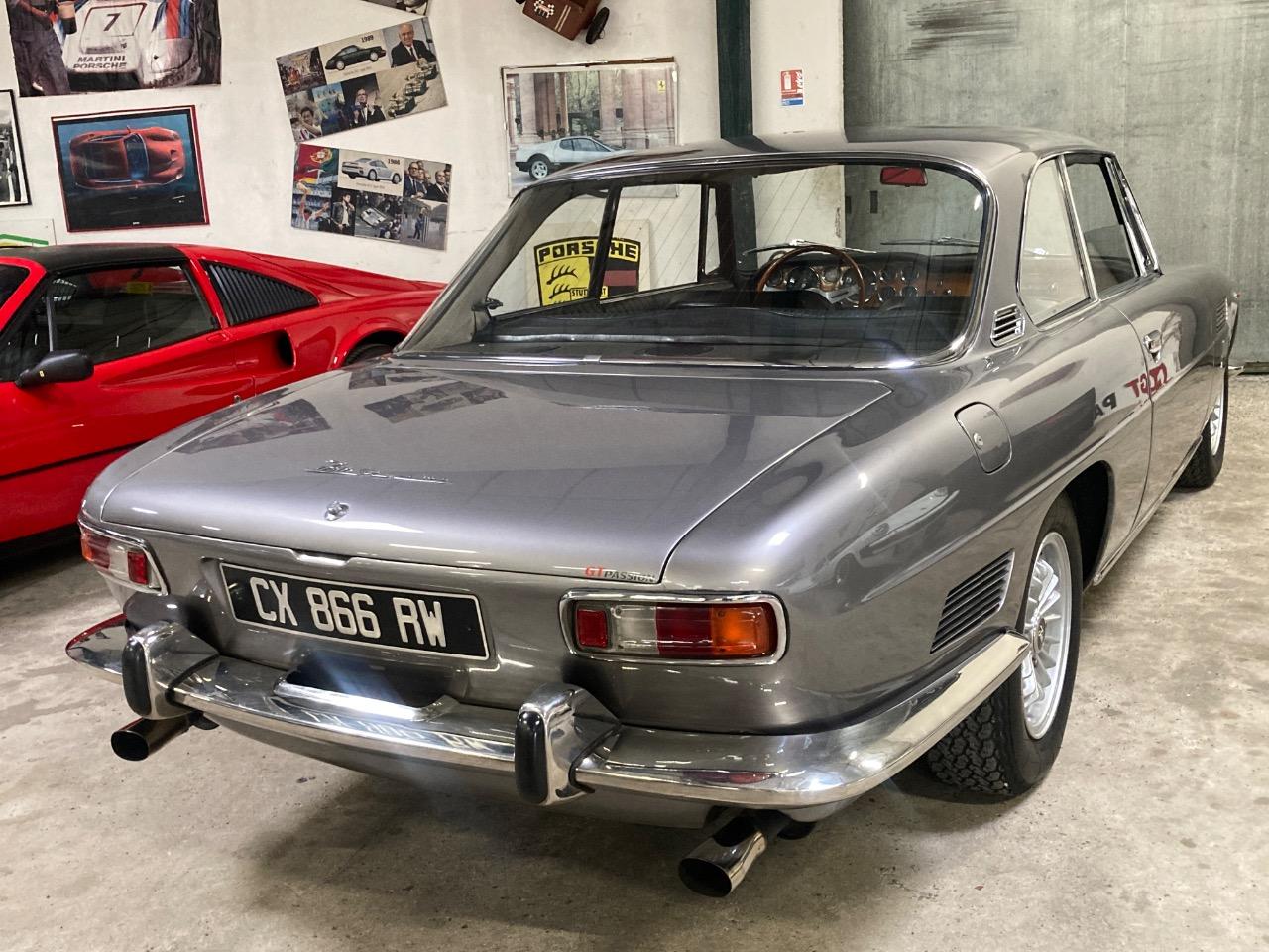 ISO RIVOLTA IR 300 - 1969 LesAnciennes.com