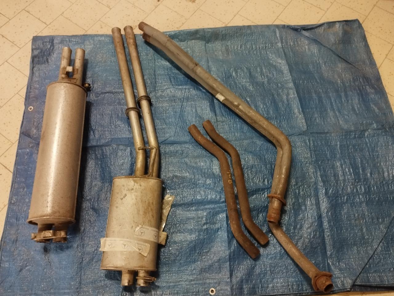 Ligne échappement MERCEDES 280 SE W108/109 LesAnciennes.com