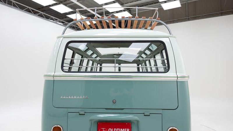 VOLKSWAGEN T1 Kombi 21 Windows - 1964 LesAnciennes.com
