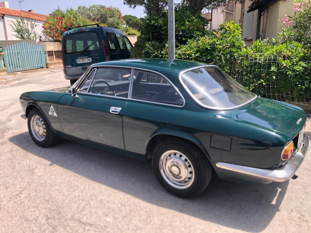 ALFA ROMEO 1300 junior - 1968 LesAnciennes.com