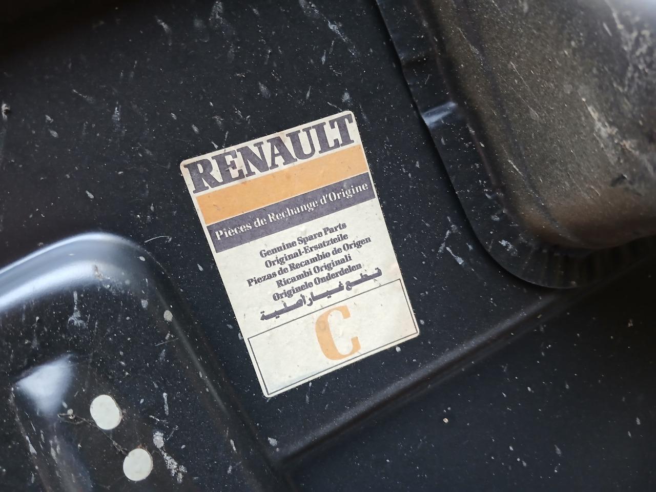 Aile arrière droite RENAULT 11 (R11) 5 portes LesAnciennes.com