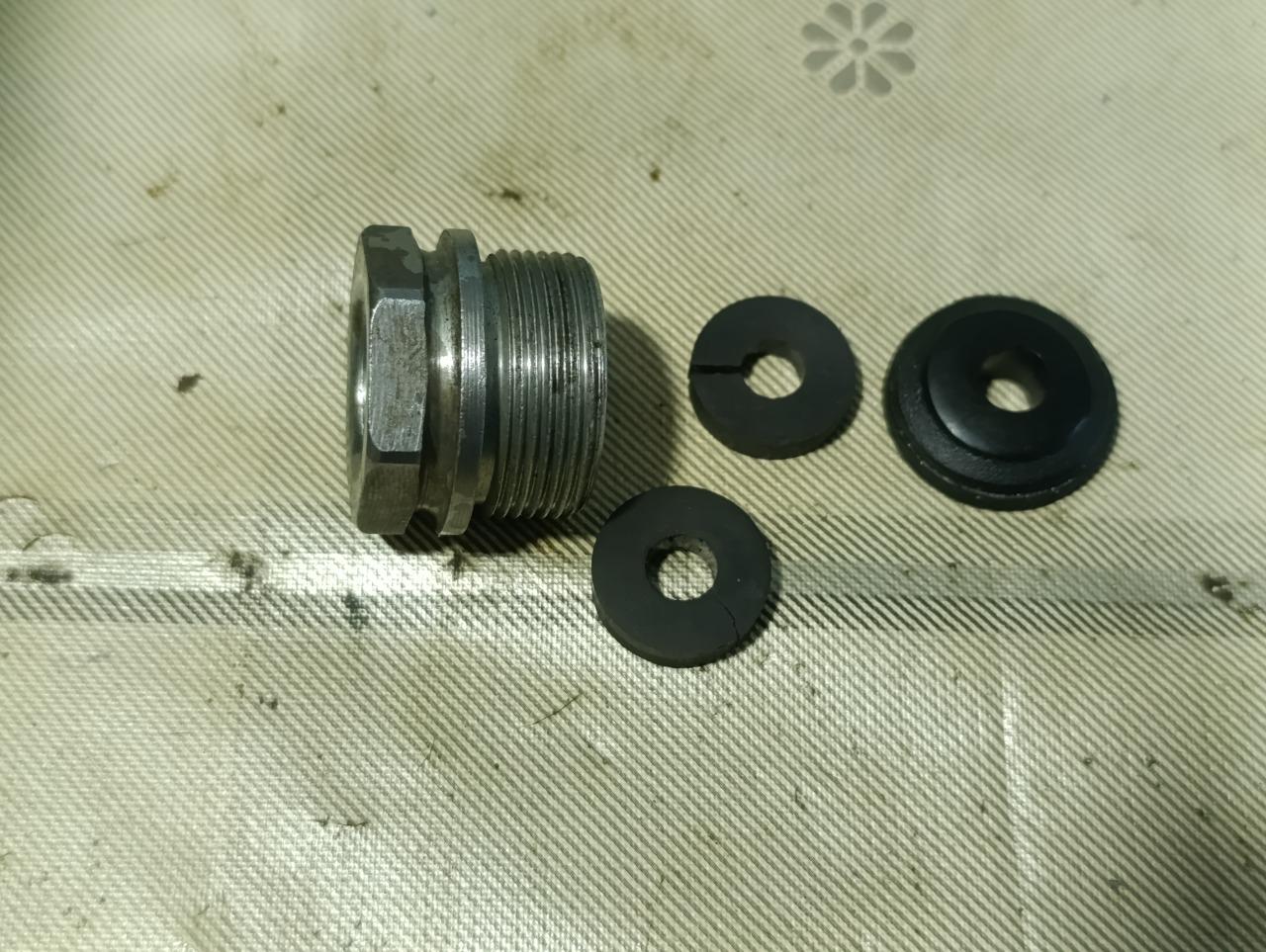 Presse-étoupe DUCATI 250 350 Scrambler Vento LesAnciennes.com