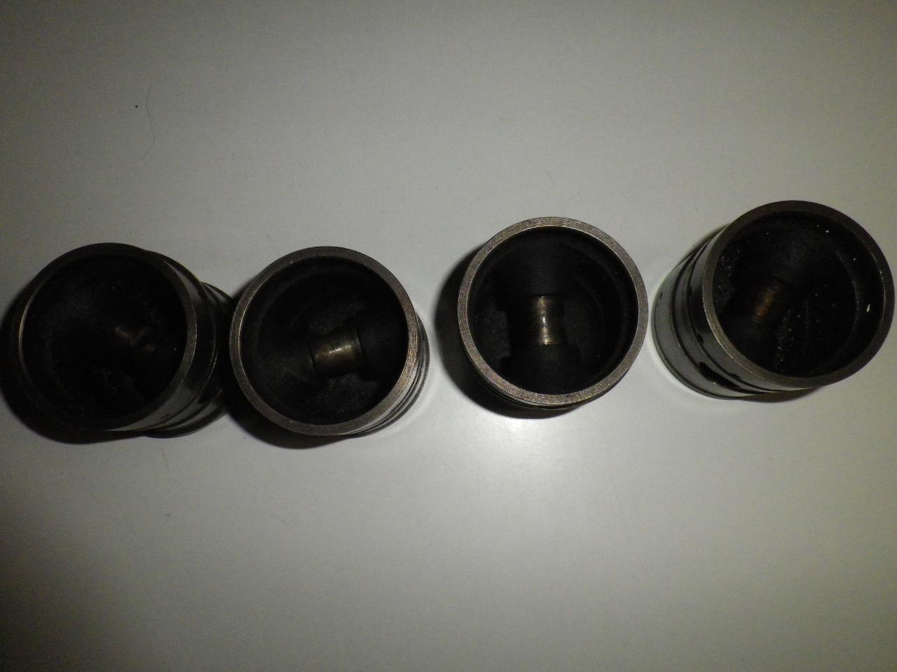 Pistons CITROEN 5HP Trèfle 5 cv. LesAnciennes.com