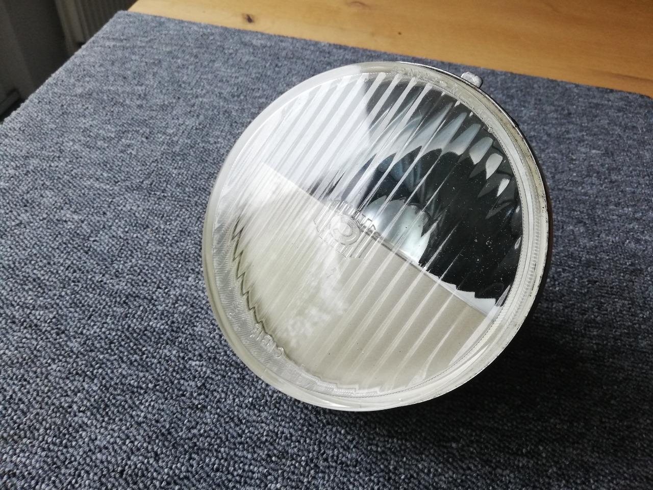 OPTIQUE DE PHARE CIBIE H4 NEUF D ORIGINE PEUT ETRE PEUGEOT J7 ???? A