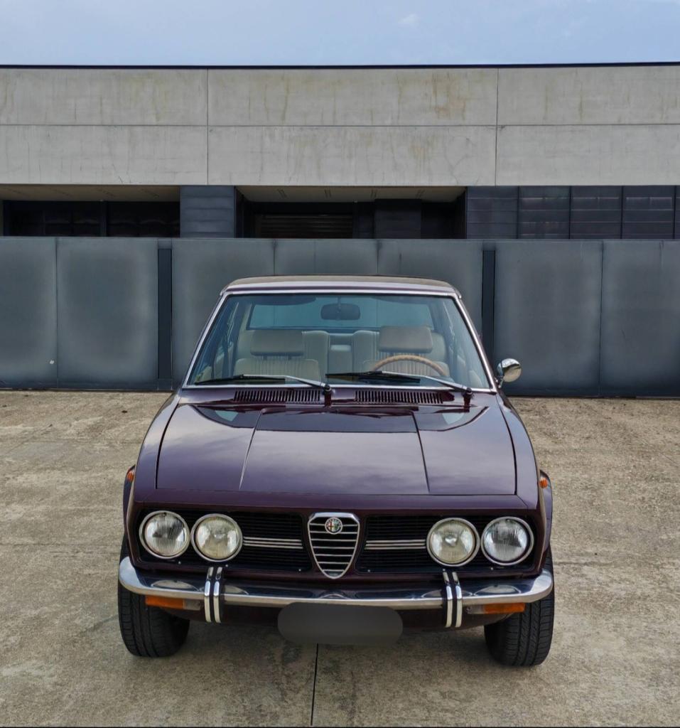ALFA ROMEO Alfetta 1.8 122 cv - 1972 LesAnciennes.com