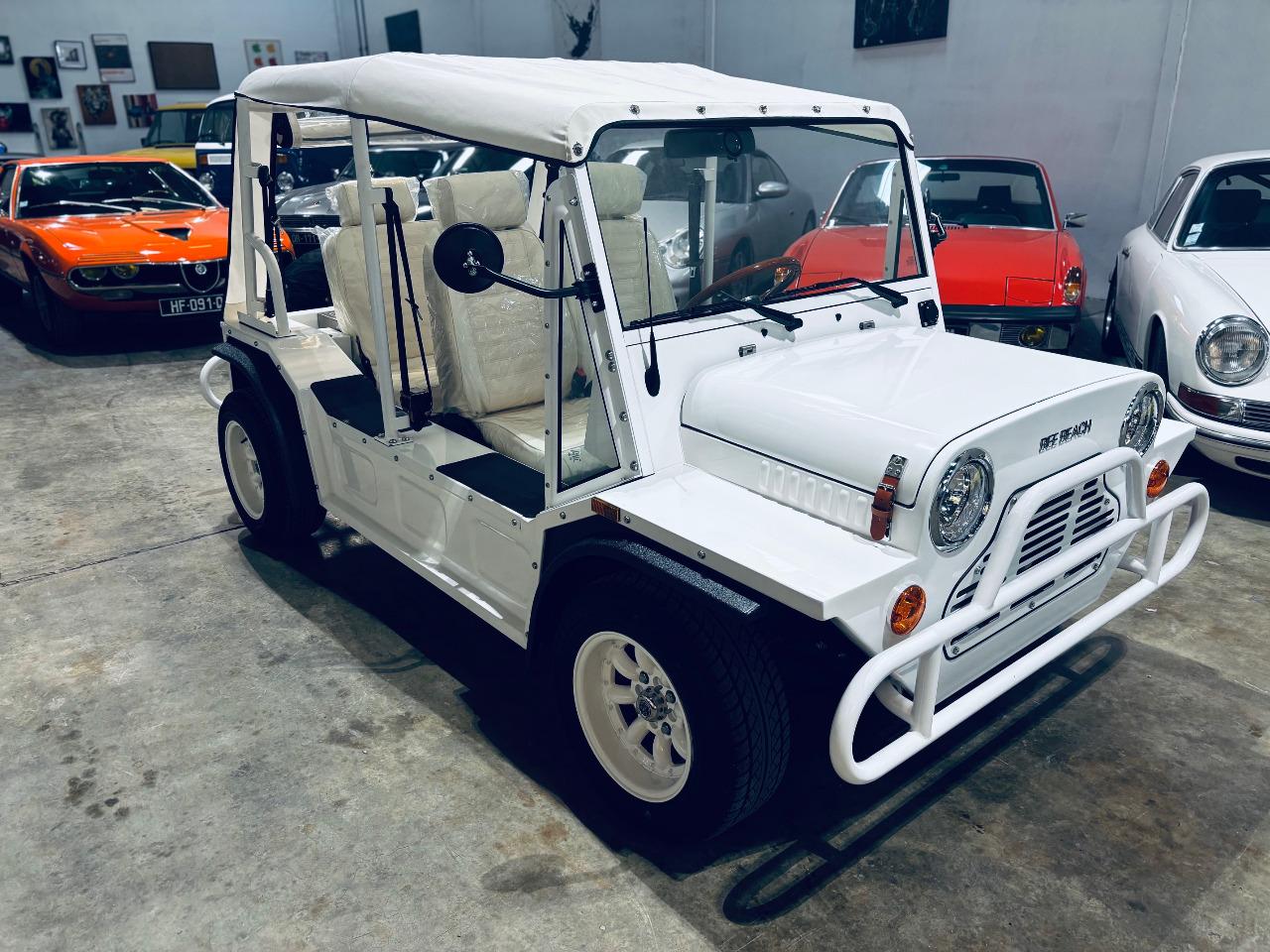 AUSTIN Mini Moke BeeBeach 2026 LesAnciennes.com