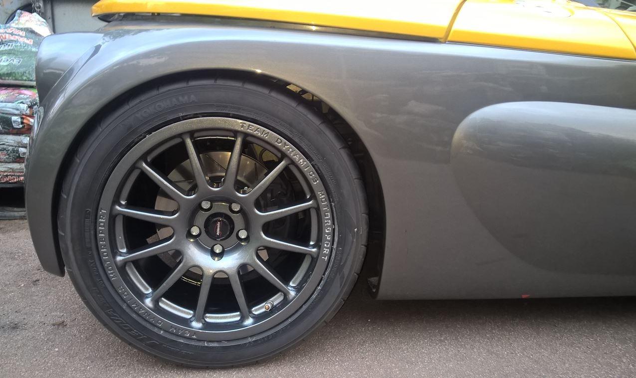 RENAULT spider jantes team dynamics pro race LesAnciennes.com