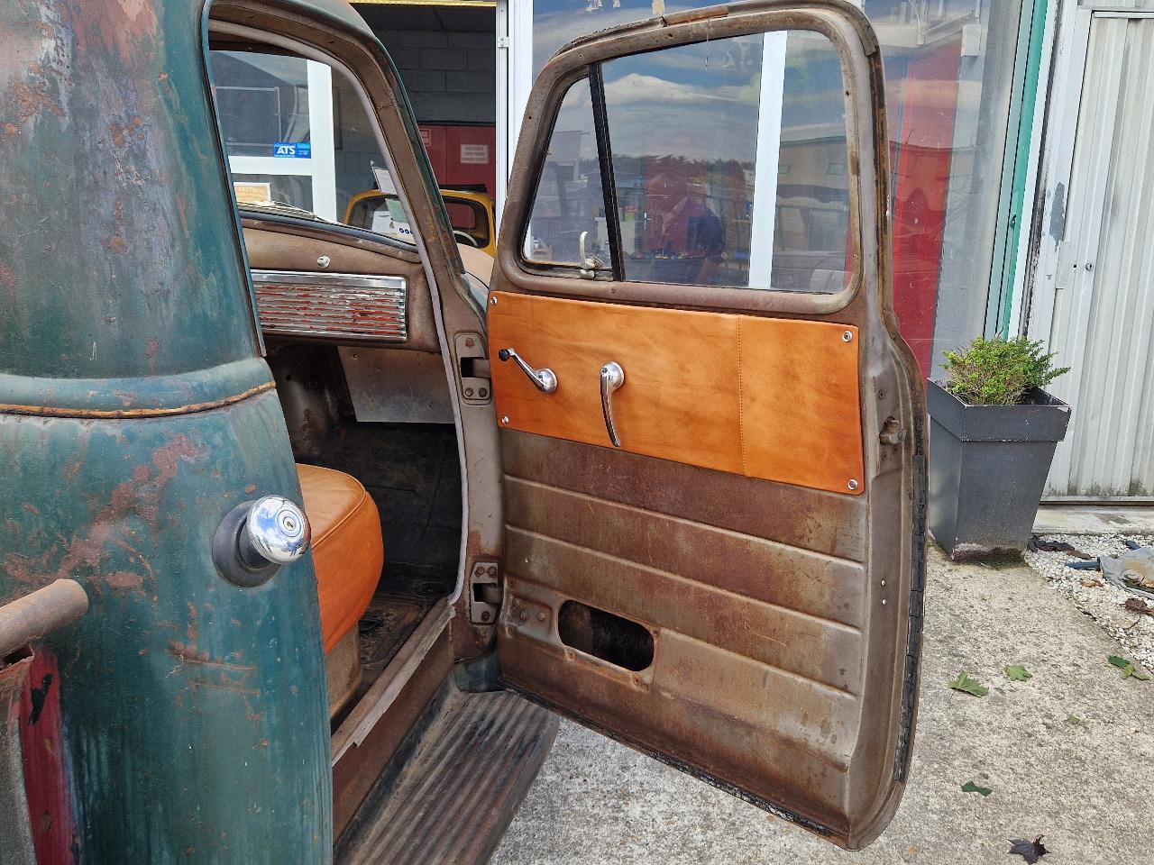 CHEVROLET 3100 Pick Up - 1949 LesAnciennes.com