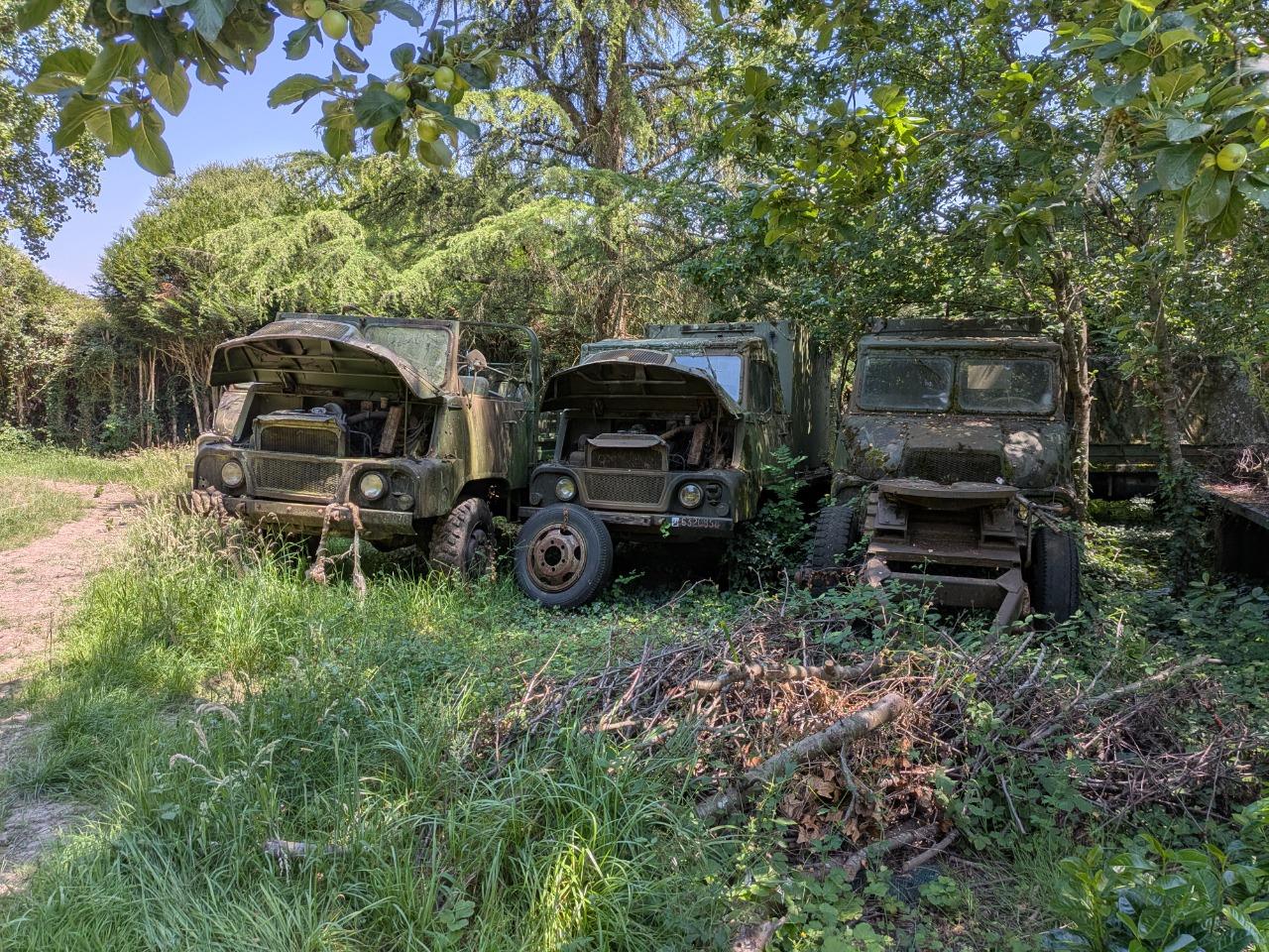 SIMCA Marmon et autres militaire ou pompier LesAnciennes.com