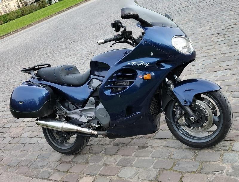 TRIUMPH trophy 1200 - 1996 LesAnciennes.com