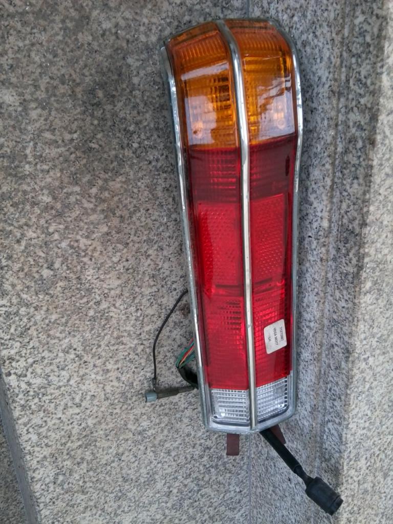 Feu Arrière Gauche TALBOT AVENGER ( 79-81 ) LesAnciennes.com