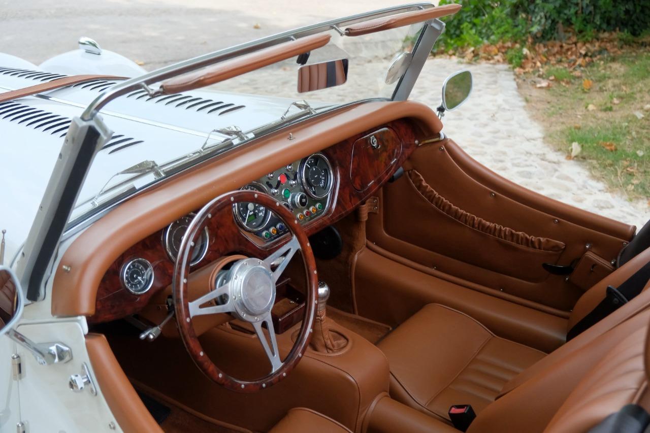 MORGAN Plus 4 LesAnciennes.com