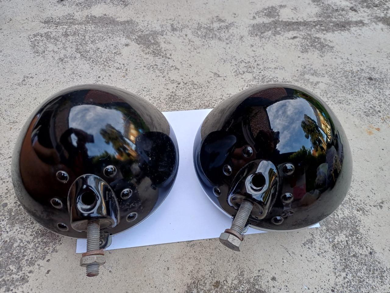 Paire de phares Marchal CITROEN Traction LesAnciennes.com