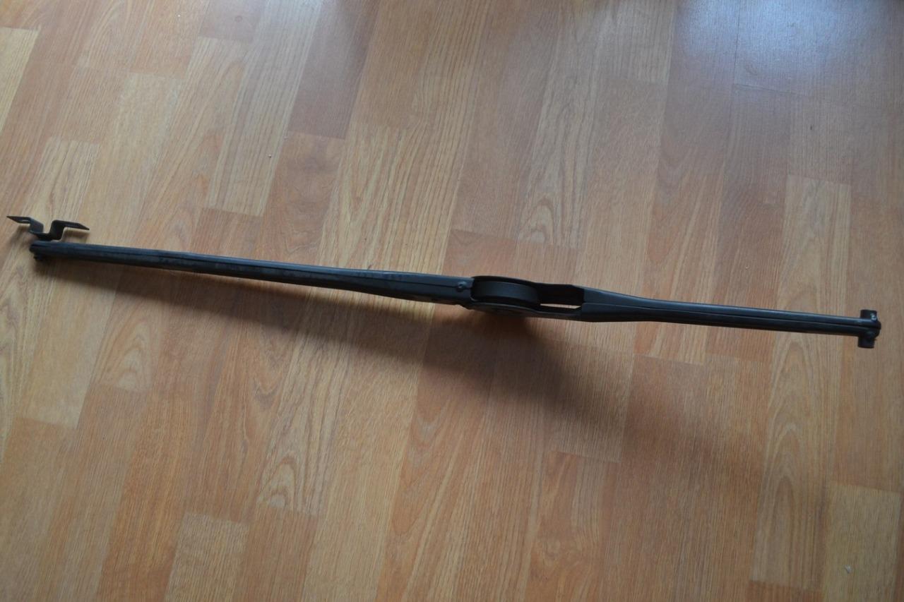 Equilibreur de hayon PEUGEOT 204 304 coupé, neuf LesAnciennes.com