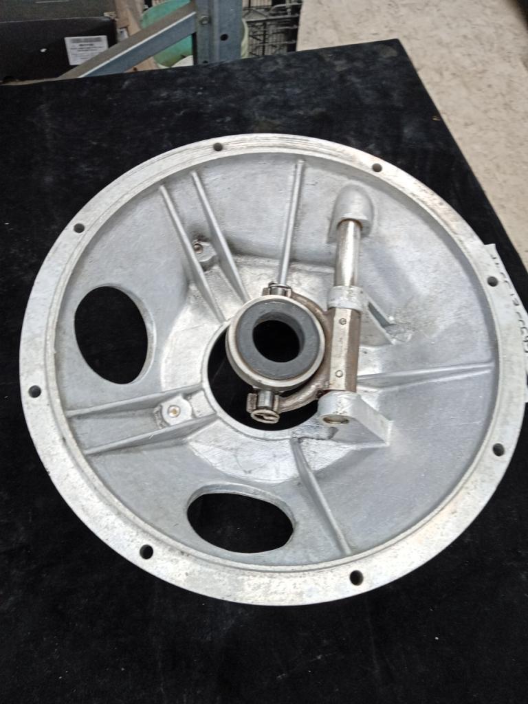 Carter d'embrayage pour Maserati Mistral LesAnciennes.com