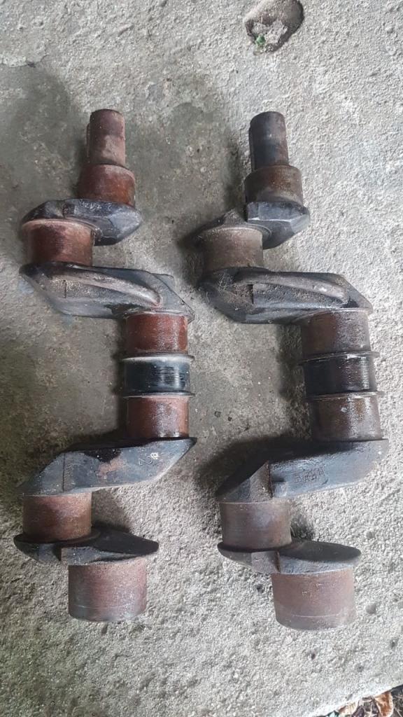 Lot de pièces SIMCA 5 LesAnciennes.com