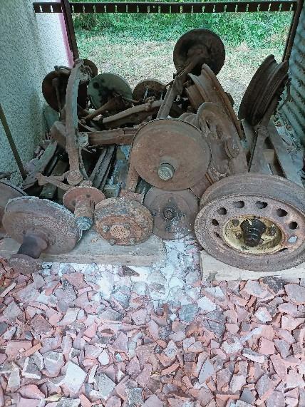 Essieu DIVERS divers LesAnciennes.com