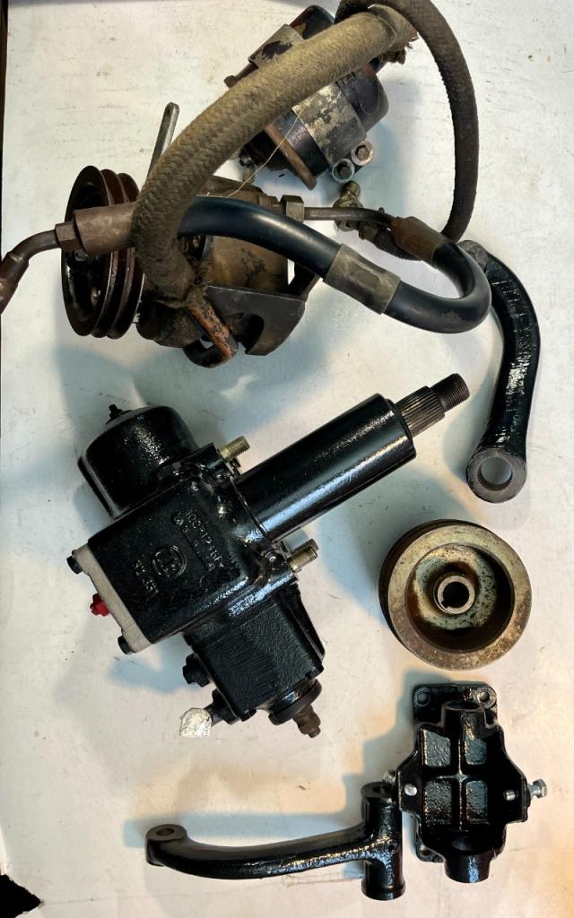 LAMBORGHINI Espada Jarama Direction assistée LesAnciennes.com