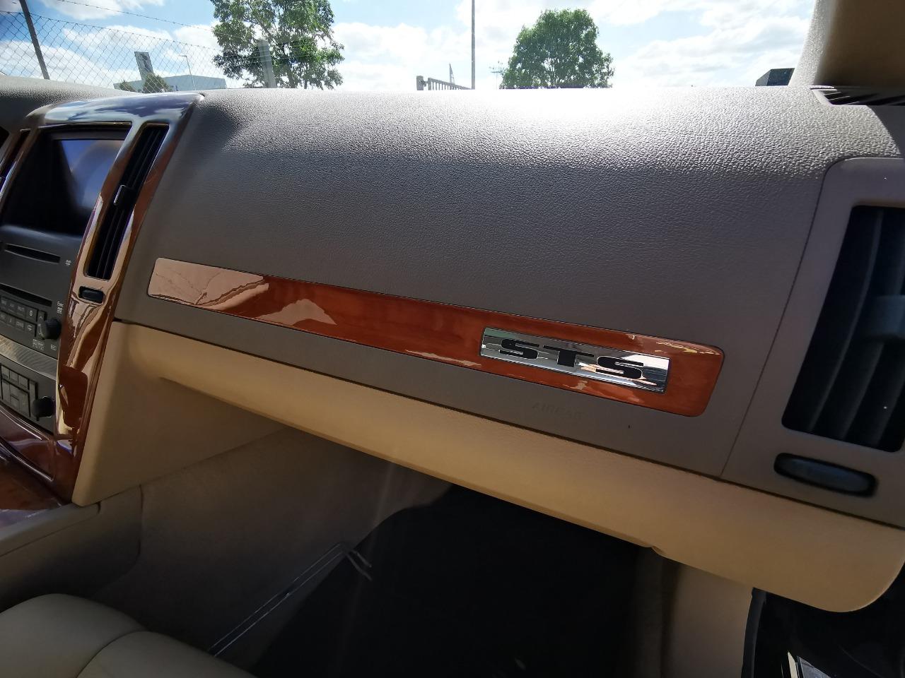 CADILLAC Seville STS - berline - 2005 LesAnciennes.com