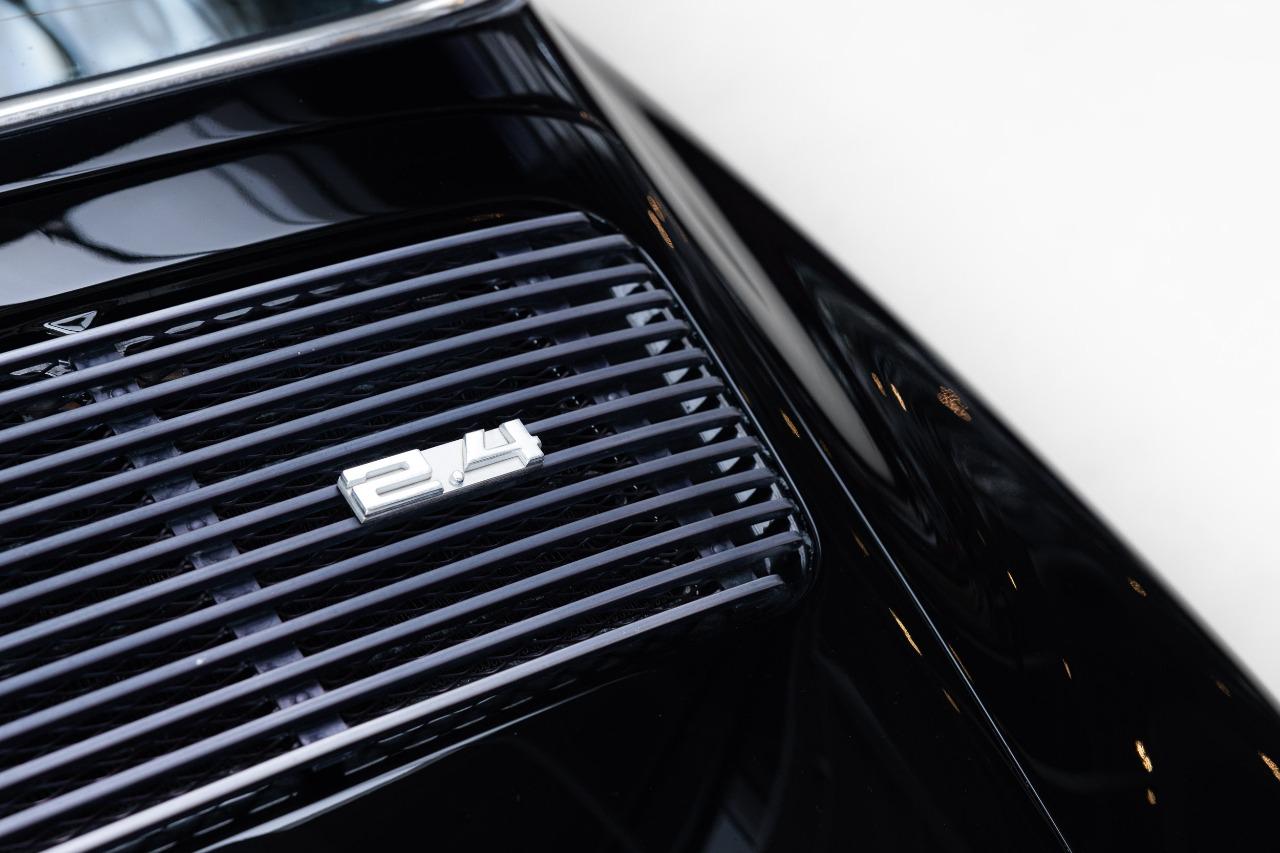 PORSCHE 911 2.4 Targa - 1973 LesAnciennes.com