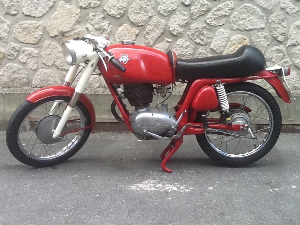 MV AGUSTA 150 RS - 1961 LesAnciennes.com
