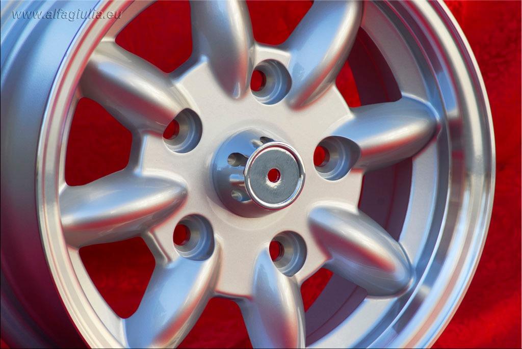1 pc. jante Honda NSU Minilite 5.5x13 ET25 Honda S LesAnciennes.com