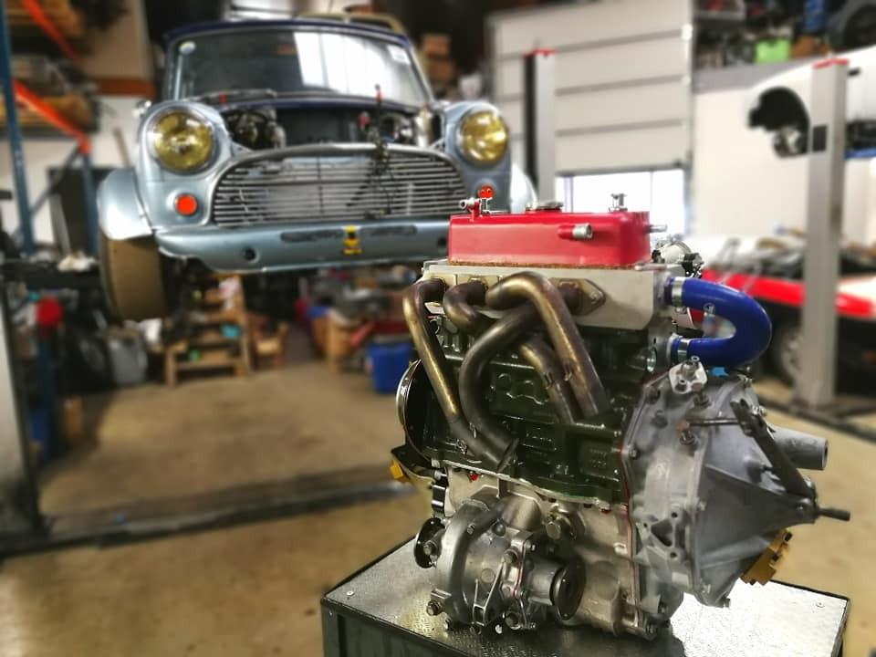 AUSTIN Mini Cooper S - 1966 LesAnciennes.com